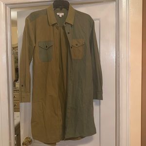 Beautiful brand new women’s/junior long bottoms down shirt